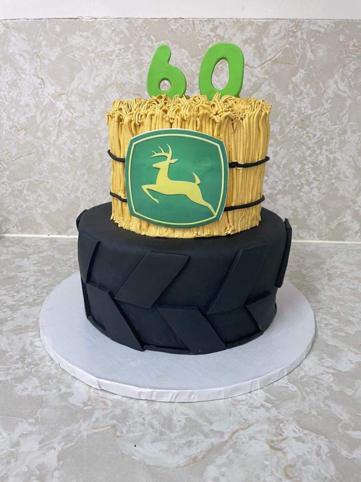 Made to order pastries in Mercier